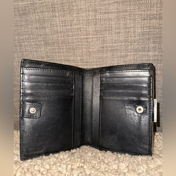 Coach 🤎 Canvas Bifold Wallet with Coach lock. - Picture 4 of 5